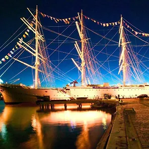 hotell-barken-viking.gothenburg-hotel.com/